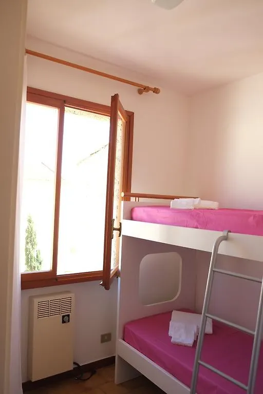 Blu Baita Aparthotel La Maddalena 0*, La Maddalena (Sassari)